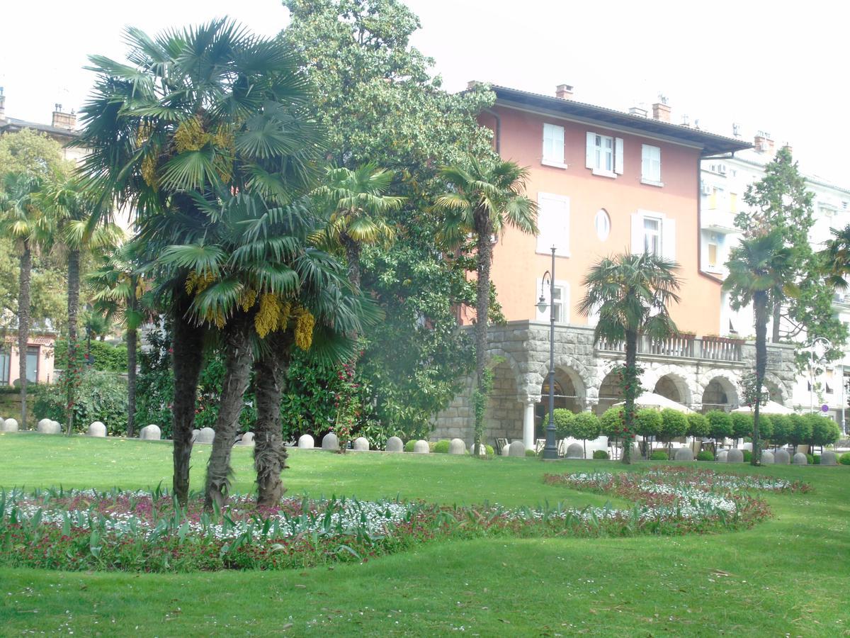 Apartment Mihael Opatija Exterior photo